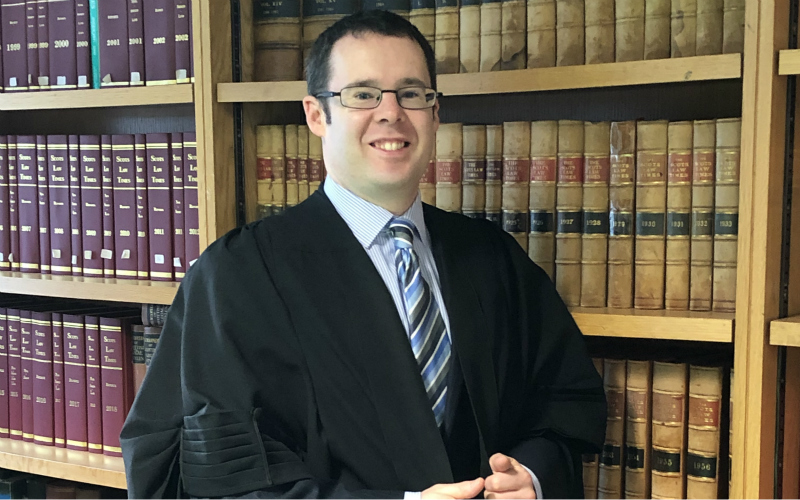 Solicitor Mike Kemp | To Wear A Gown Or Not To Wear A Gown?