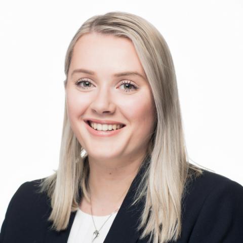 Kirsty Waughman | Commercial Litigation Solicitor | Dundee