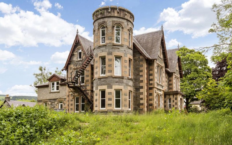 Royal 19th century Perthshire mansion comes to the market