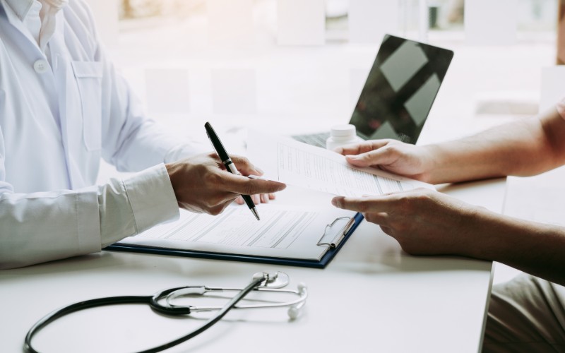 More healthcare professionals to be given powers to certify fit notes